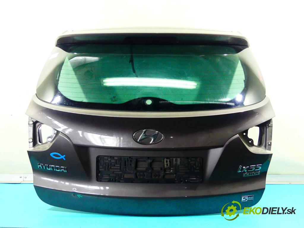 Hyundai Ix35 2.0 CRDi 136 HP manual 100 kW 1995 cm3 5- zadna kufor  (Zadné kapoty)