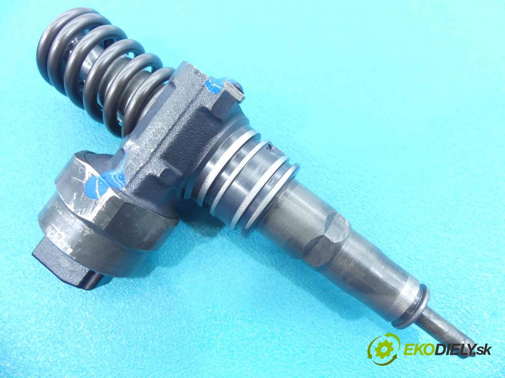 Vw Bora 1.9 tdi 116 HP manual 85 kW 1896 cm3 4- vstrekovacie čerpadlo 0414720007 (Vstrekovače)