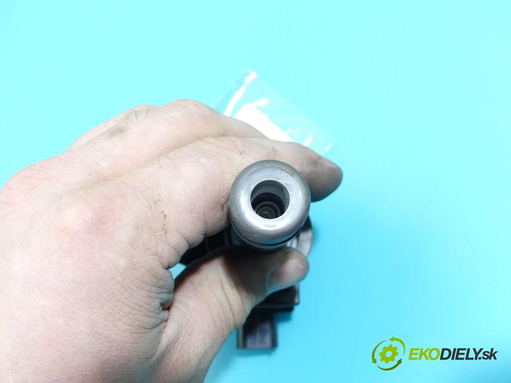 Honda CR-Z 2010-2016 1.5 hybrid 114 HP manual 84 kW 1497 cm3 3- cievka zapaľovacia CM11-116 (Zapaľovacie cievky, moduly)