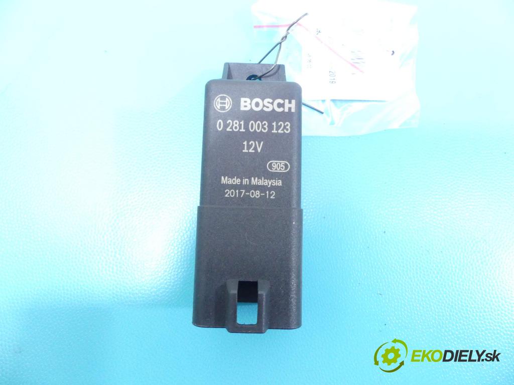 Land rover Discovery Sport 2014-2019 2.0 td 150 HP automatic 110 kW 2000 cm3 5- Relé: 0281003123 (Relé)