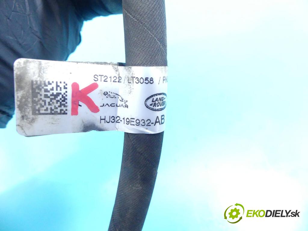 Land rover Discovery Sport 2014-2019 2.0 td 150 HP automatic 110 kW 2000 cm3 5- rúrka klimatizácie HJ32-19E932-AB