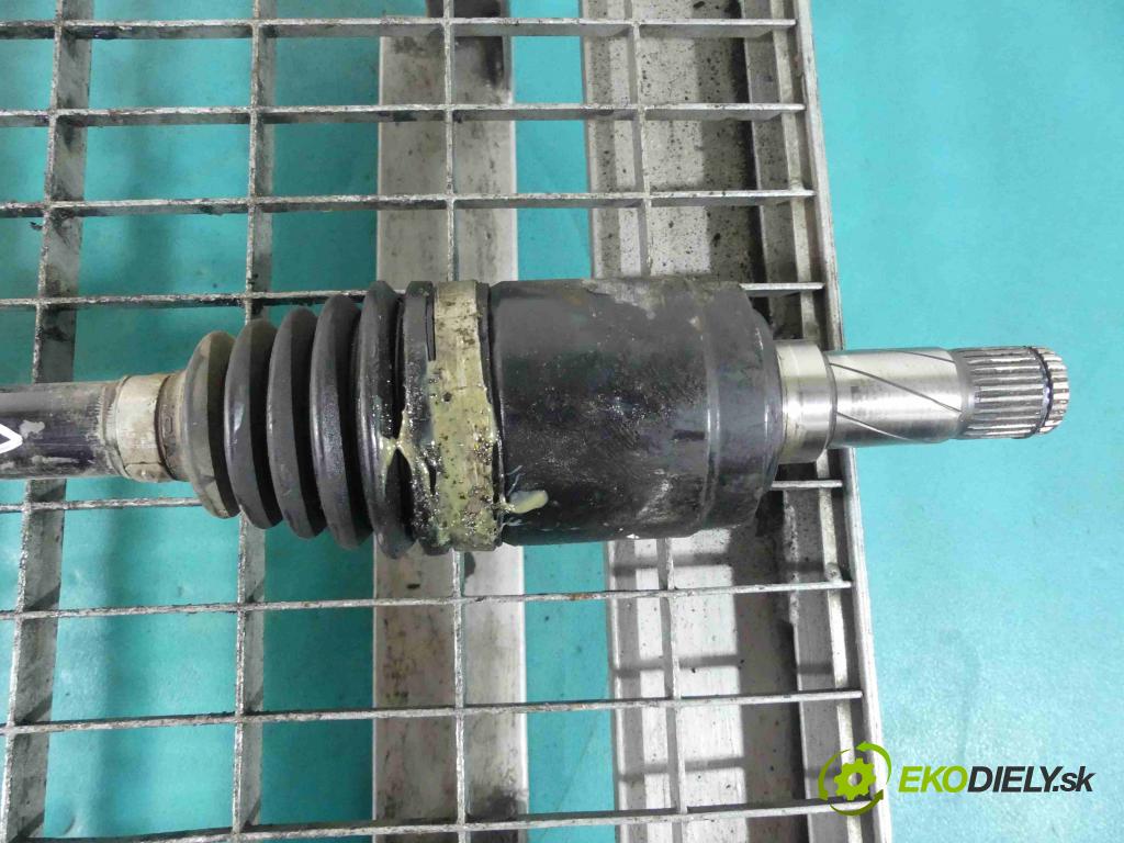 Land rover Discovery Sport 2014-2019 2.0 td 150 HP automatic 110 kW 2000 cm3 5- poloos ľavé FK724B402AB (Poloosy)