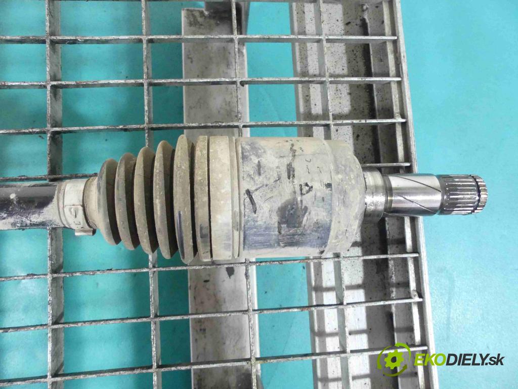 Land rover Discovery Sport 2014-2019 2.0 td 150 HP automatic 110 kW 2000 cm3 5- poloos pravé FK724B402AB (Poloosy)