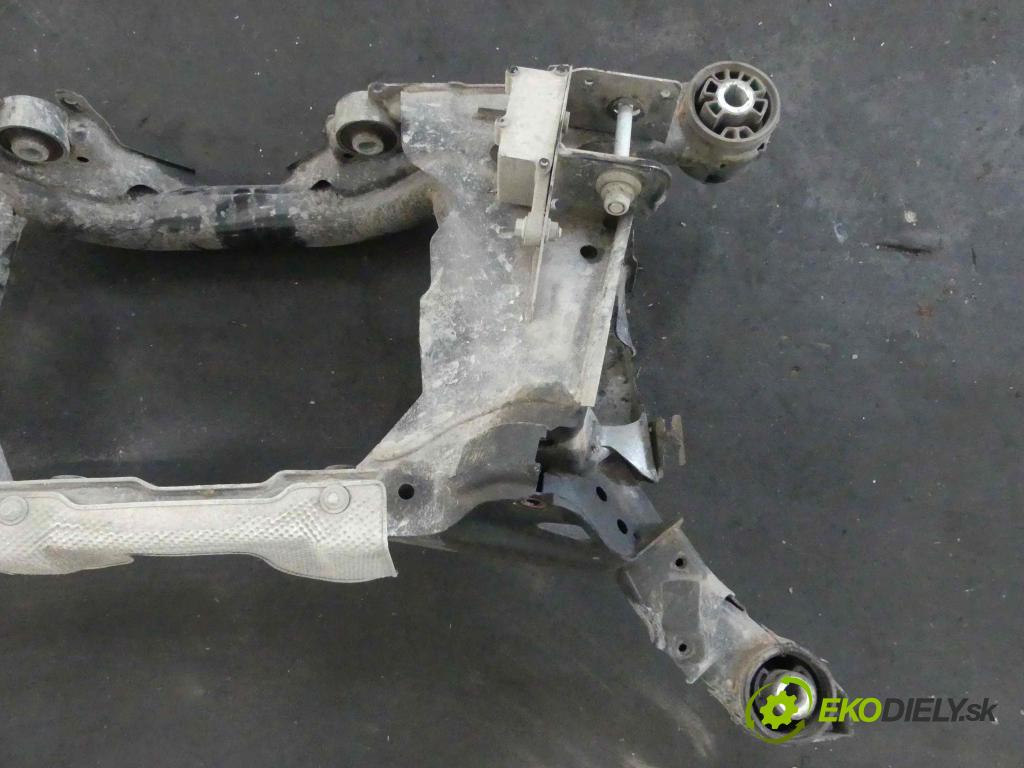 Land rover Discovery Sport 2014-2019 2.0 td 150 hp automatic 110 kW 2000 cm3 5- zadní výztuha