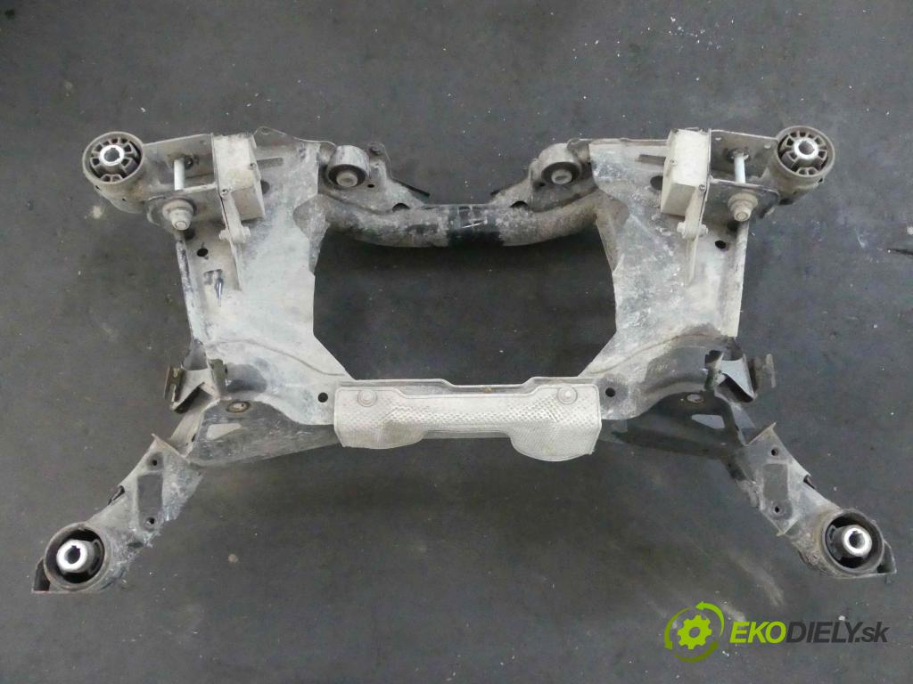 Land rover Discovery Sport 2014-2019 2.0 td 150 hp automatic 110 kW 2000 cm3 5- zadní výztuha