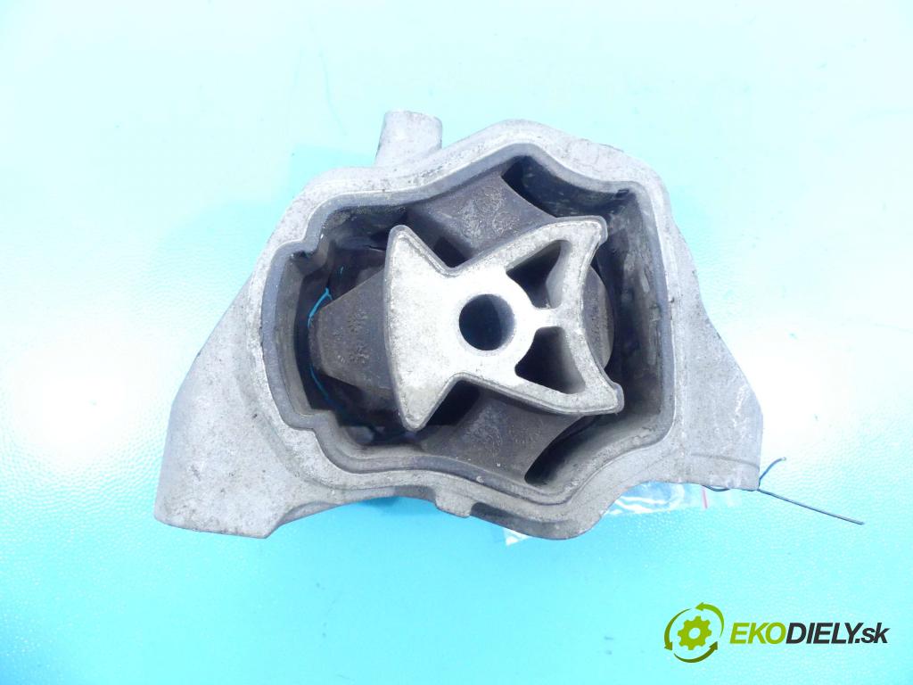 Land rover Discovery Sport 2014-2019 2.0 td 150 HP automatic 110 kW 2000 cm3 5- airbag motora  (Držiaky motora)