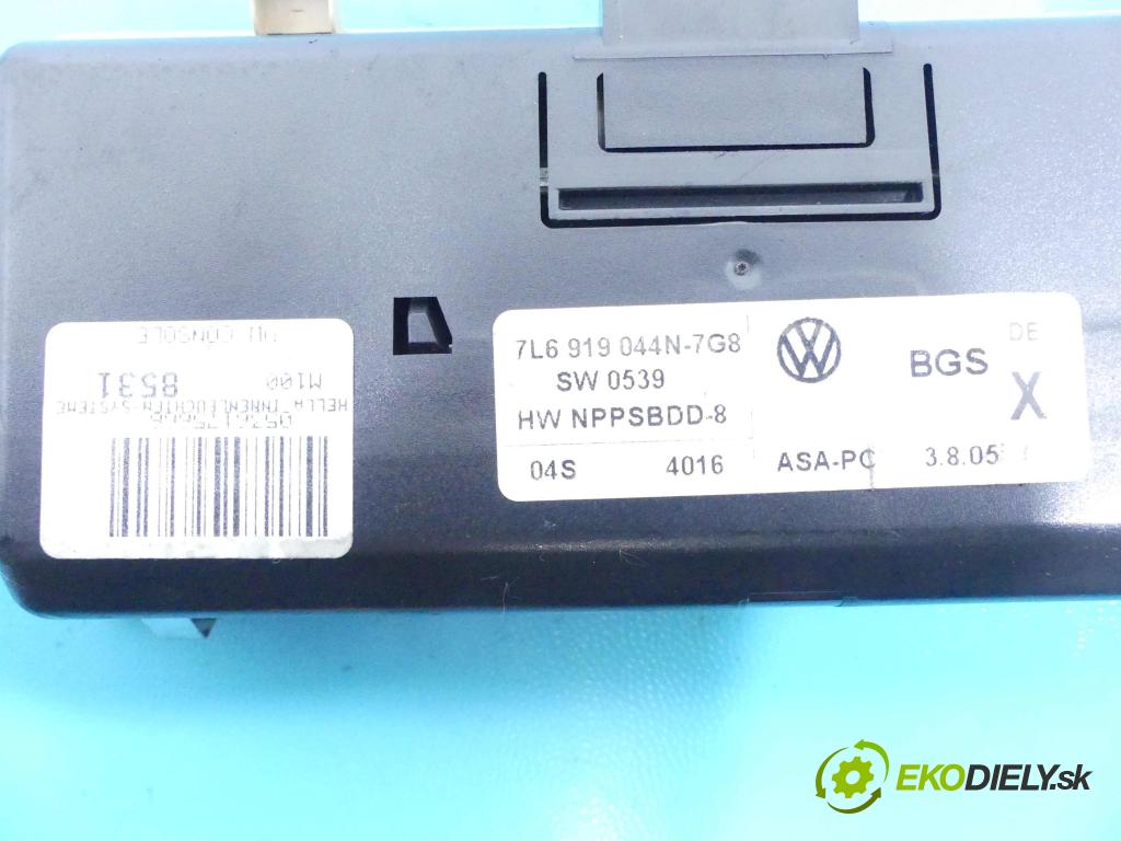 Vw Touareg I 2002-2010 4.2 V8 310 hp automatic 228 kW 4172 cm3 5- displej 7L6919044N (Přístrojové desky, displeje)