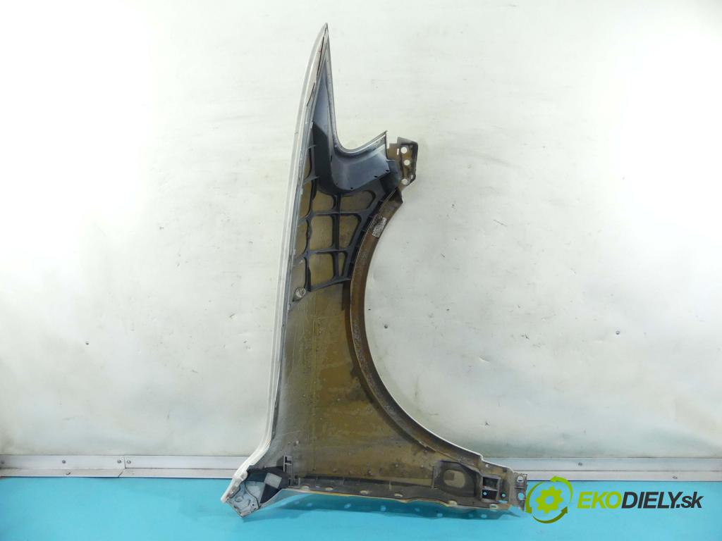 Vw Touareg I 2002-2010 4.2 B V8 310 hp automatic 228 kW 4172 cm3 5- blatnik přední levý