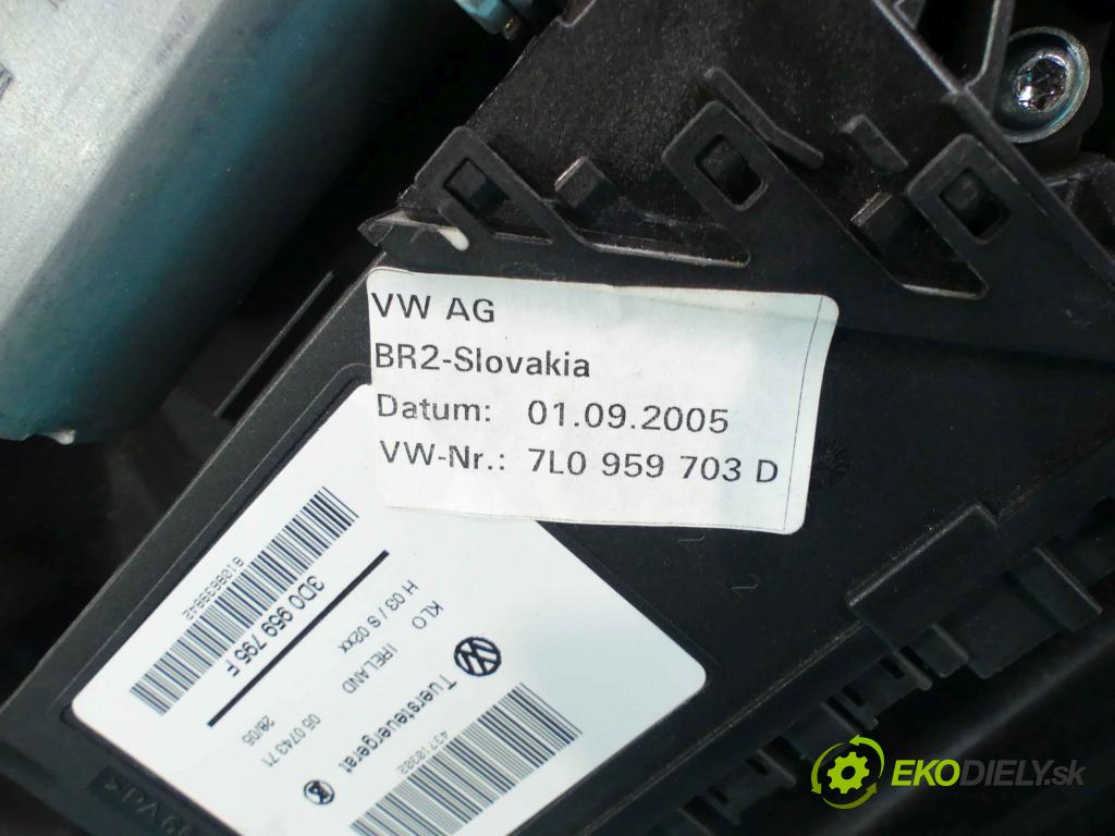 Vw Touareg I 2002-2010 4.2 B V8 310 hp automatic 228 kW 4172 cm3 5- mechanismus stahování zadní levý 7L0959703D