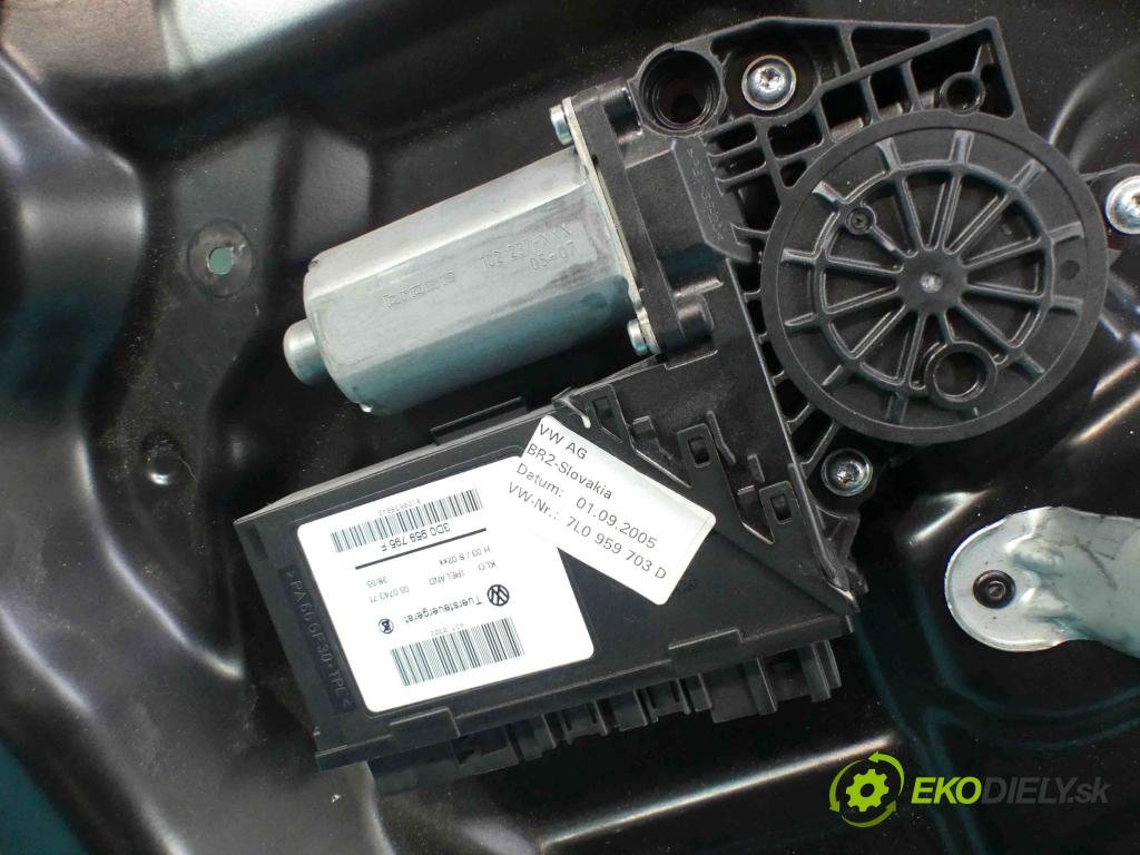 Vw Touareg I 2002-2010 4.2 B V8 310 hp automatic 228 kW 4172 cm3 5- mechanismus stahování zadní levý 7L0959703D