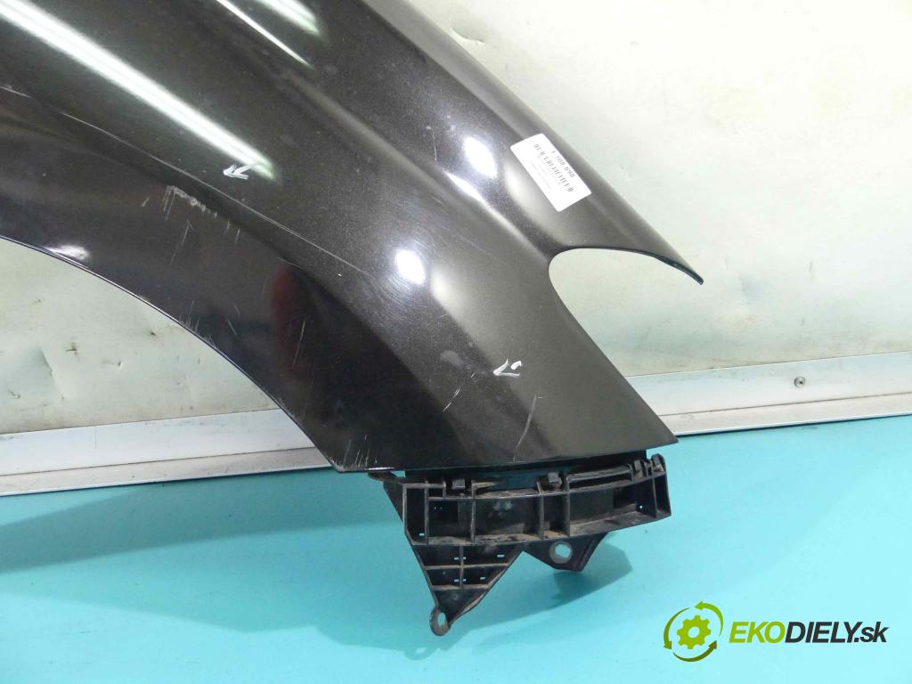Honda Fr-v 1.8 16v 140 hp manual 103 kW 1799 cm3 5- blatnik přední pravý
