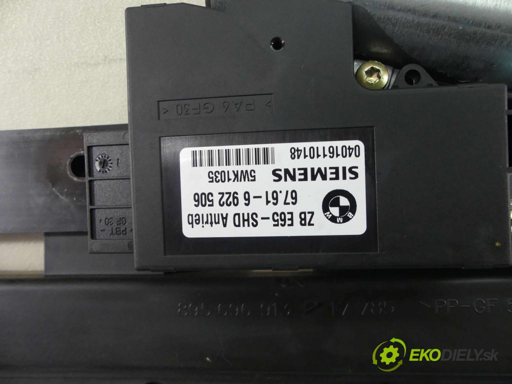 Bmw 7 E65 2001-2008 3.6 V8 272 hp automatic 200 kW 3600 cm3 4- Střešní okno: 6922506 (Okna karoserie)