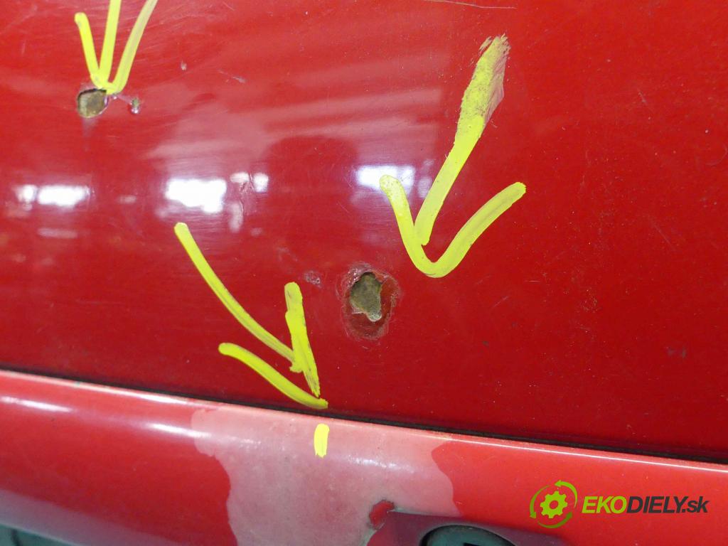 Audi A4 B5 1994-2001 1.8 20v 125 hp manual 92 kW 1781 cm3 5- zadní kufrové dveře  (Zadní kapoty)