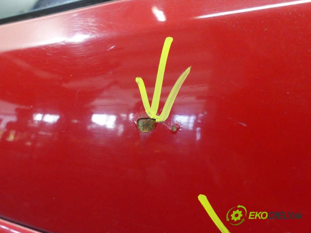 Audi A4 B5 1994-2001 1.8 20v 125 hp manual 92 kW 1781 cm3 5- zadní kufrové dveře  (Zadní kapoty)