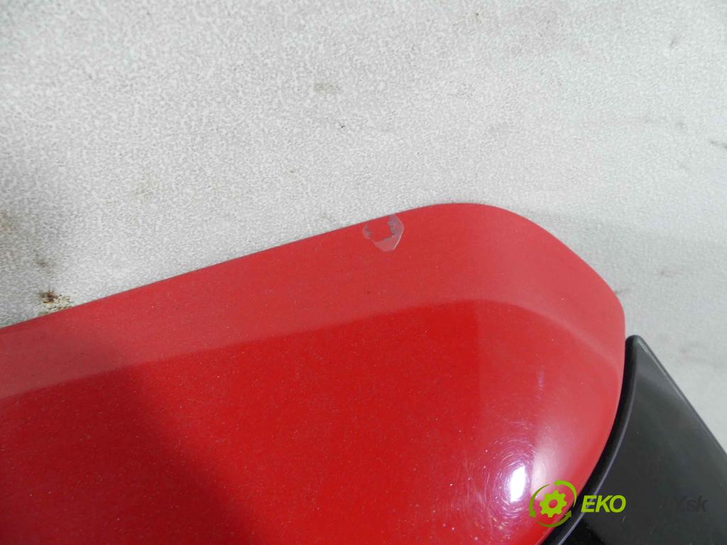 Audi A4 B5 1994-2001 1.8 20v 125 hp manual 92 kW 1781 cm3 5- zadní kufrové dveře  (Zadní kapoty)