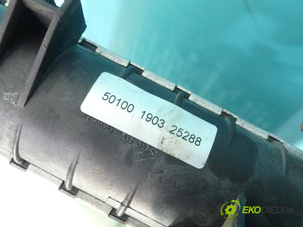 Ford Escort 1.3 60 HP manual 44 kW 1299 cm3 5- chladič  (Chladiče)