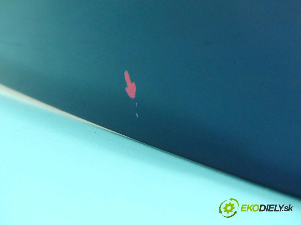 Vw Golf IV 1997-2003 1.6 SR 101 hp manual 74 kW 1595 cm3 5- zadní kufrové dveře  (Zadní kapoty)