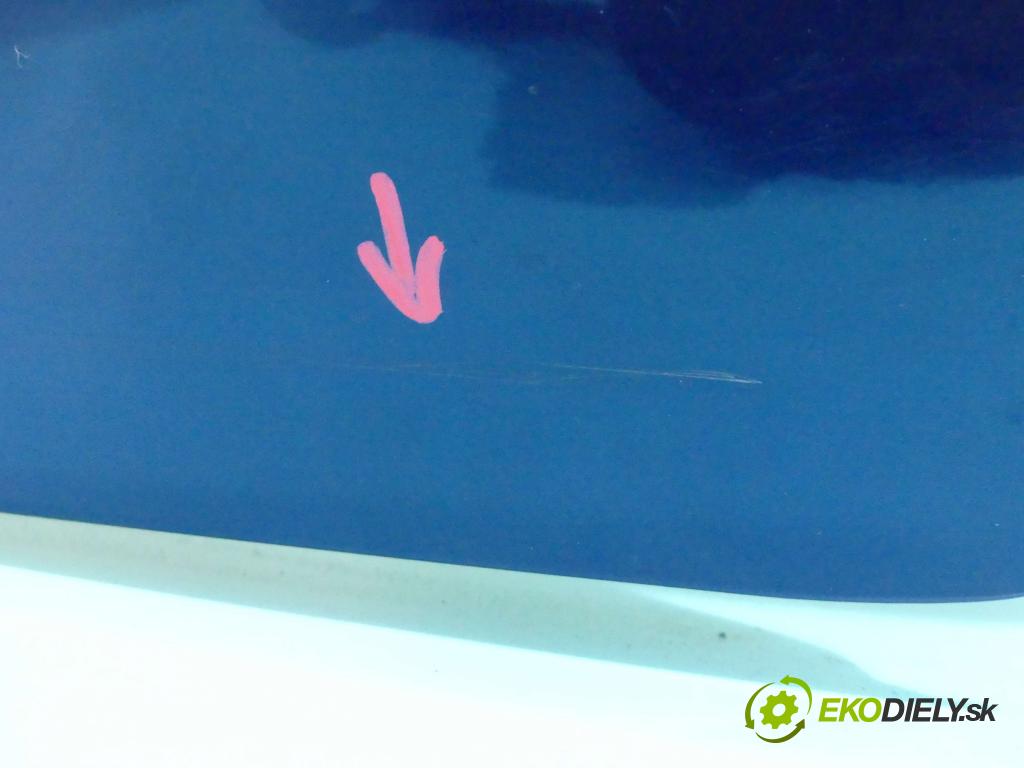 Vw Golf IV 1997-2003 1.6 SR 101 hp manual 74 kW 1595 cm3 5- zadní kufrové dveře  (Zadní kapoty)