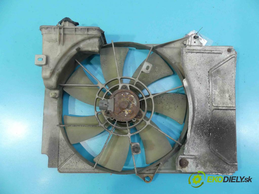 Toyota Yaris I 1999-2005 1.5 vvti 106 HP manual 78 kW 1497 cm3 3- Ventilátor chladiča 16363-23010