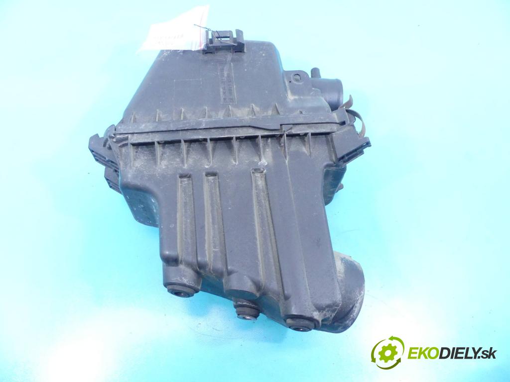 Toyota Yaris I 1999-2005 1.5 vvti 106 hp manual 78 kW 1497 cm3 3- obal filtra vzduchu 17701-21050 (Kryty filtrů)