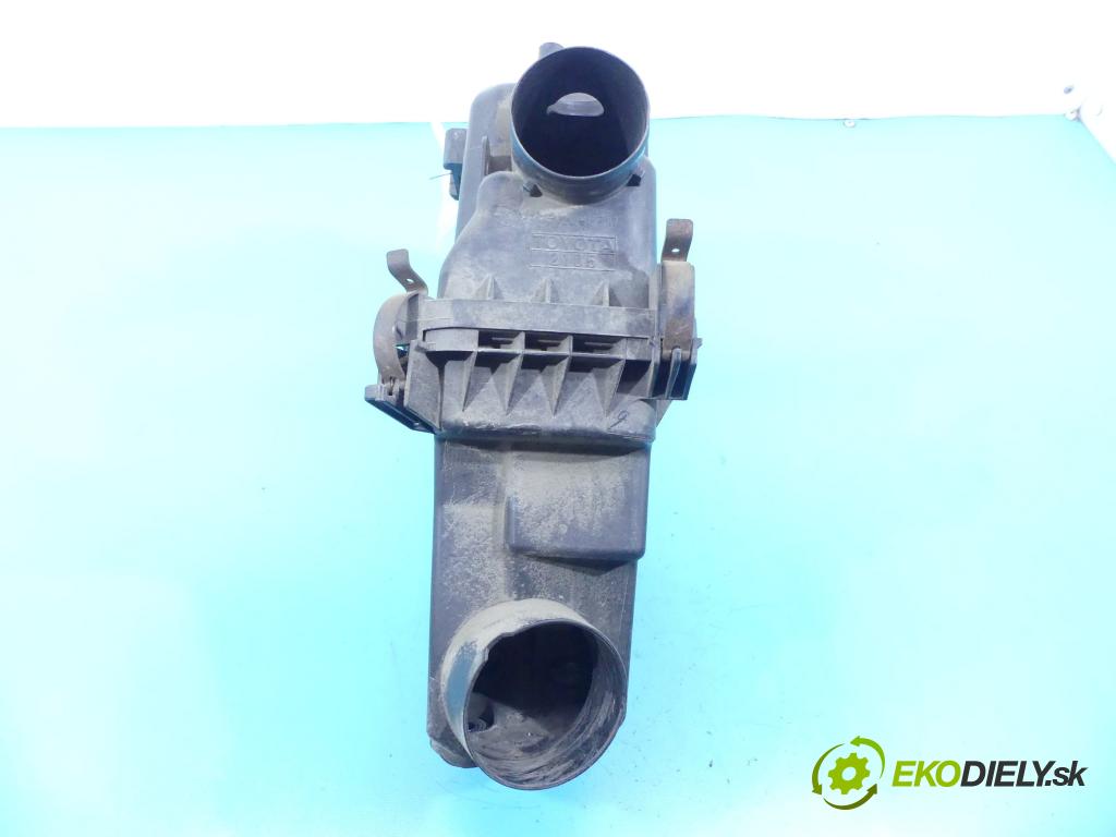 Toyota Yaris I 1999-2005 1.5 vvti 106 hp manual 78 kW 1497 cm3 3- obal filtra vzduchu 17701-21050 (Kryty filtrů)