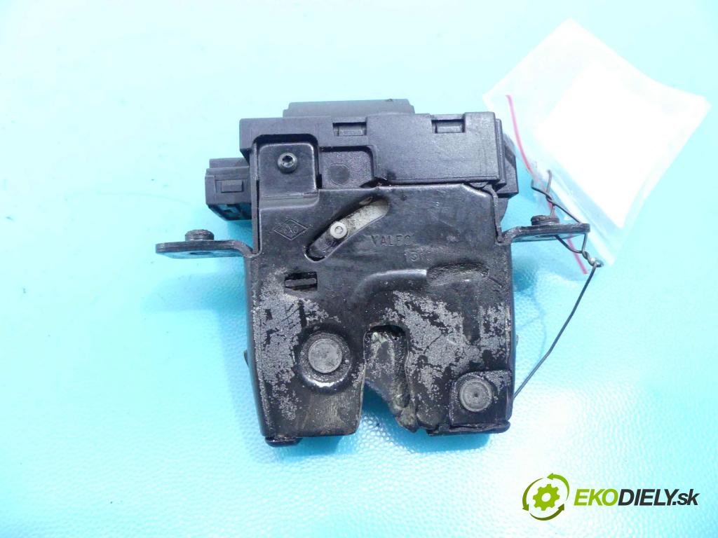 Nissan Micra K12 2003-2010 1.2 16v 65 hp manual 48 kW 1240 cm3 3- zámek kufrových dveří zadní 90502EY10A