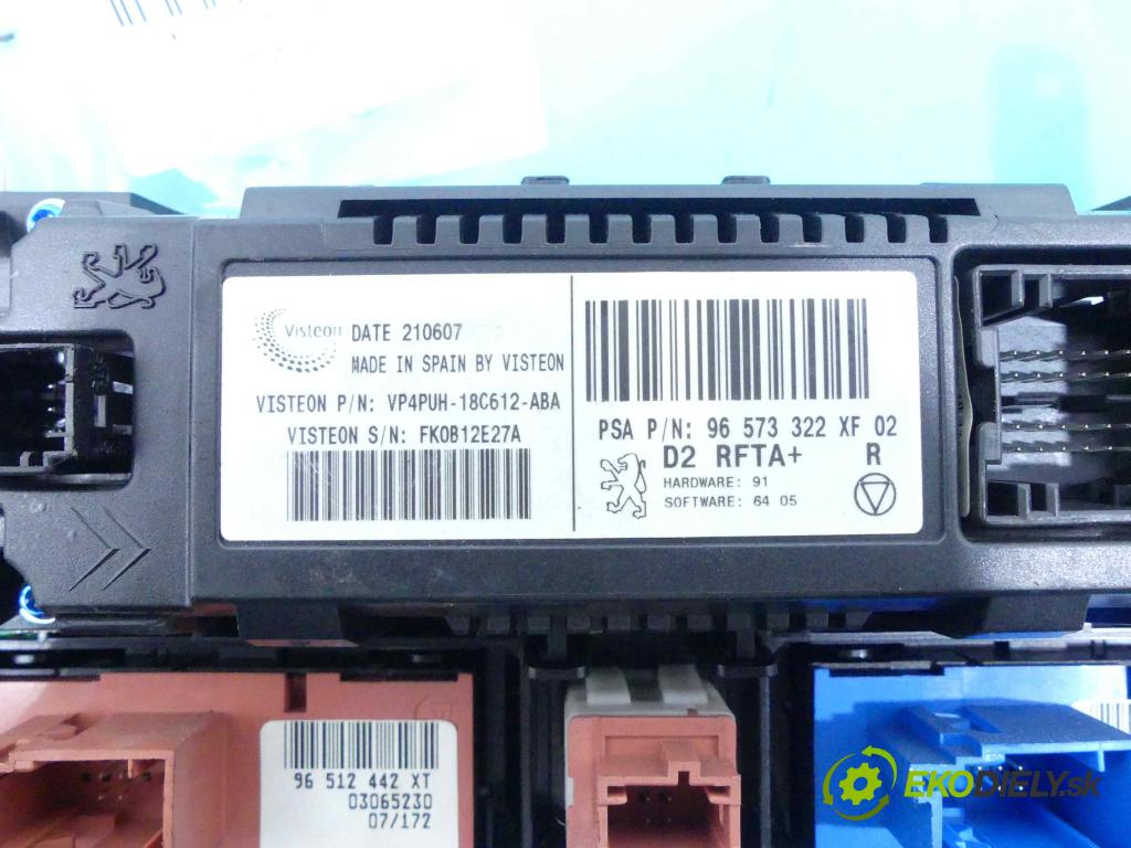 Peugeot 407 2.0 16v 140 HP manual 103 kW 1997 cm3 4- panel kúrenia 96491577XT
