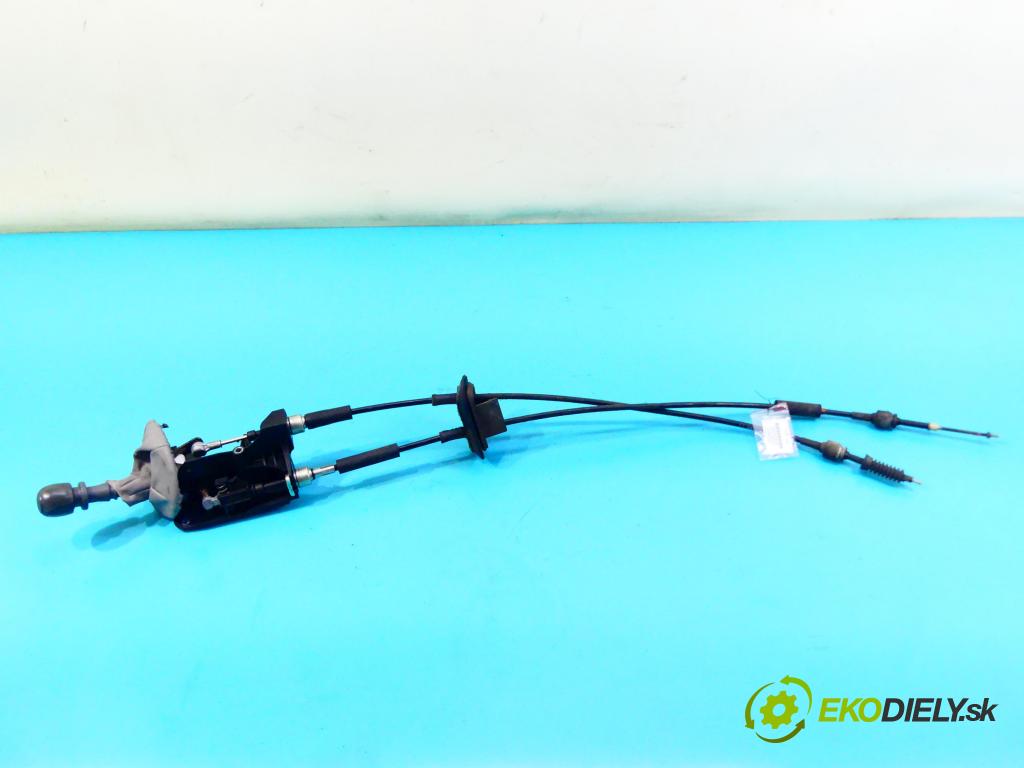 Fiat Panda II 2003-2012 1.2 60 HP manual 44 kW 1242 cm3 5- Páka: Změny: stupeň,rýchlosť  (Rýchlostné páky / kulisy)