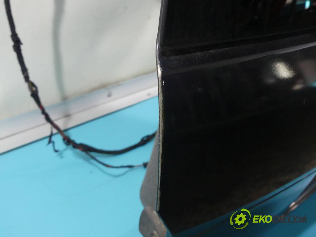 Audi A2 1.4 16v 75 hp manual 55 kW 1390 cm3 5- zadní kufrové dveře  (Zadní kapoty)