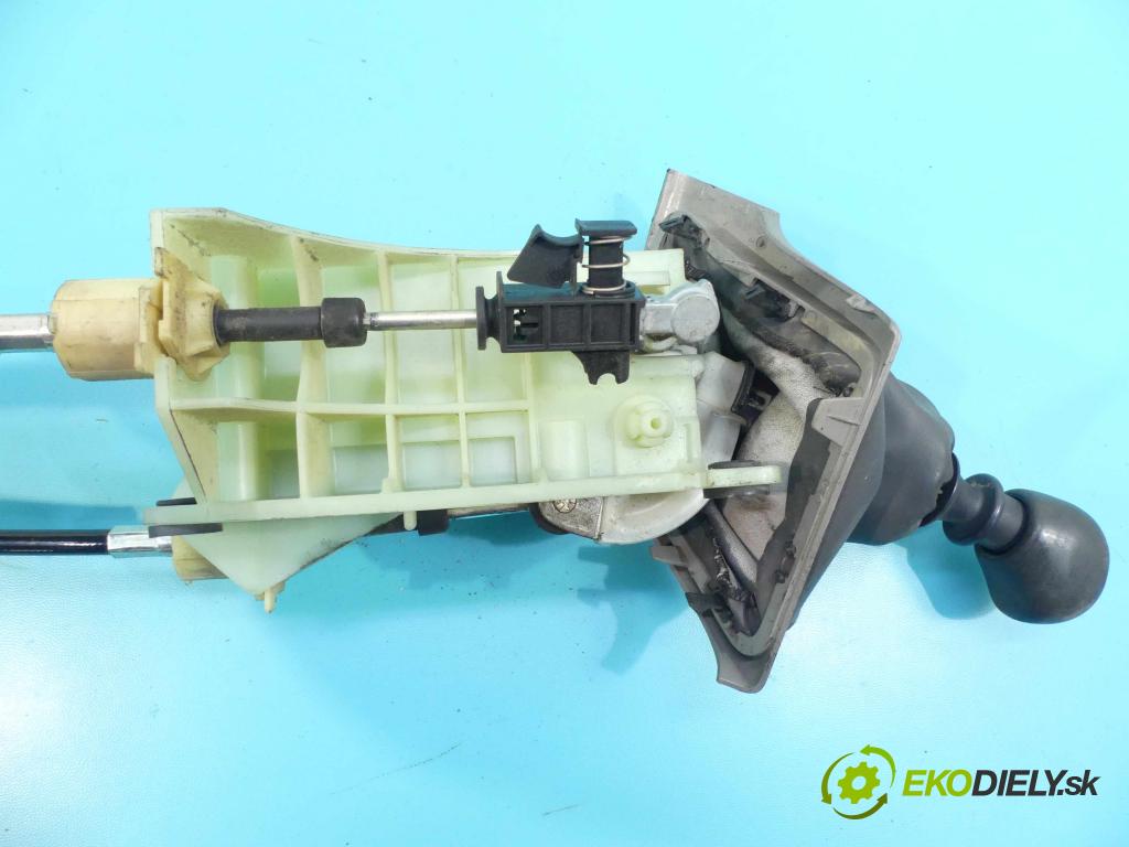 Fiat Ducato III 2006-2014 2.2 jtd 101 HP manual 74 kW 2198 cm3 5- Páka: Změny: stupeň,rýchlosť 553493040 (Rýchlostné páky / kulisy)