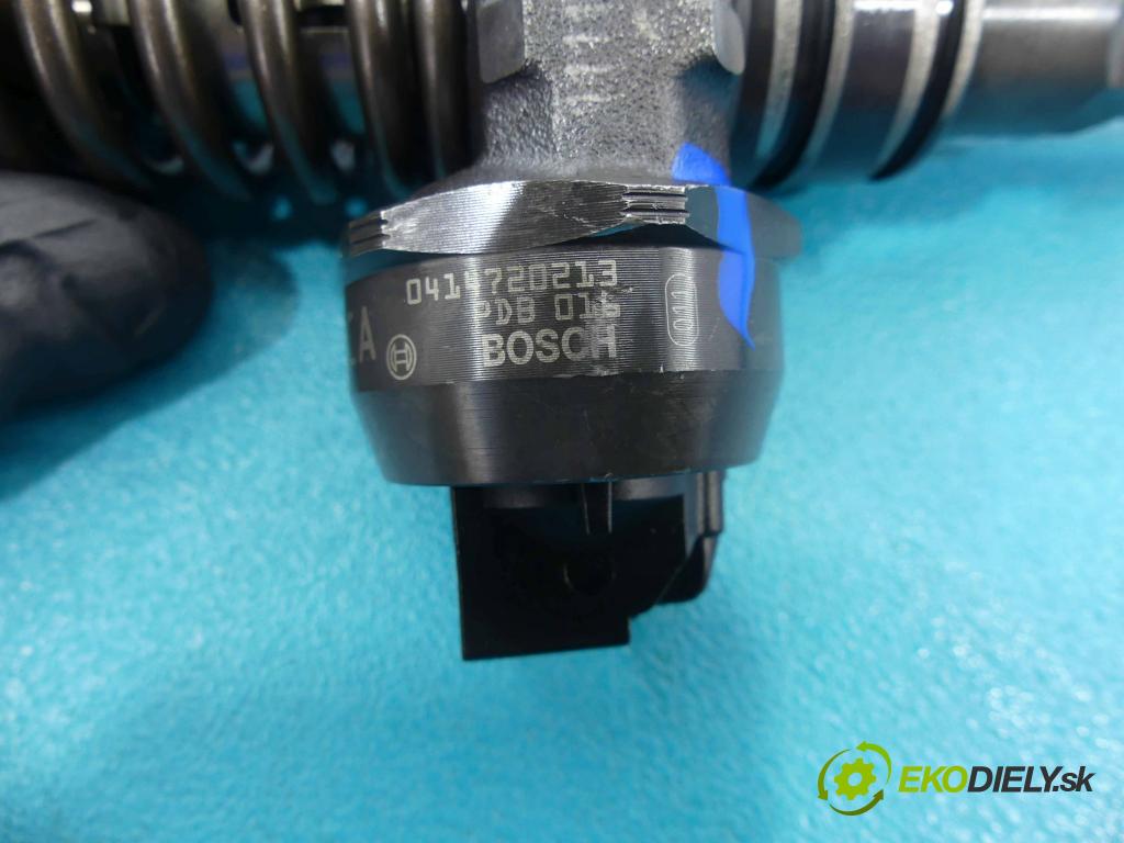 Vw Golf IV 1997-2003 1.9 tdi 101 HP manual 74 kW 1896 cm3 5- vstrekovacie čerpadlo 041720213 (Vstrekovače)