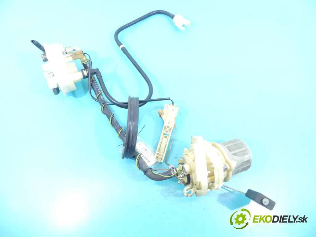 Audi 80 B4 1991-1994 2.0 116 hp manual 85 kW 1984 cm3 5- čerpadlo paliva 8A0201319A