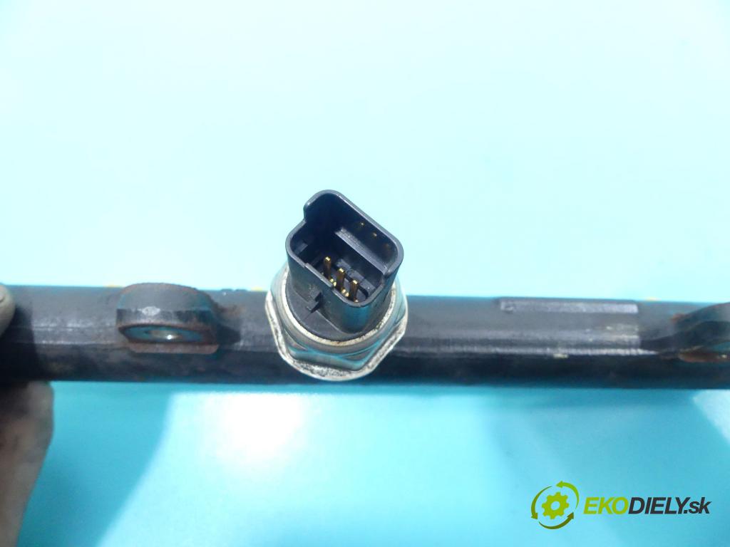 Ford S-max 2.0 tdci 140 HP manual 103 kW 1997 cm3 5- lišta vstrekovacia 9681649580 (Vstrekovacie lišty)