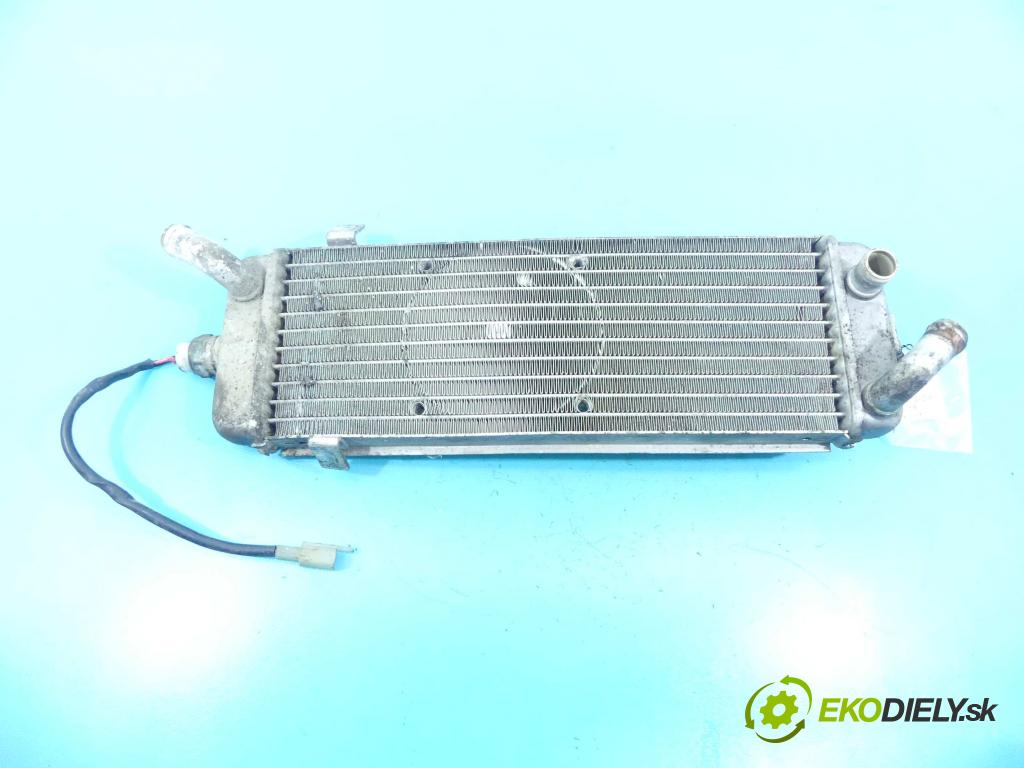 Suzuki UH 125 BURGMAN 2002-2006  manual 8,7 kW 125 cm3 2- chladič  (Chladiče)