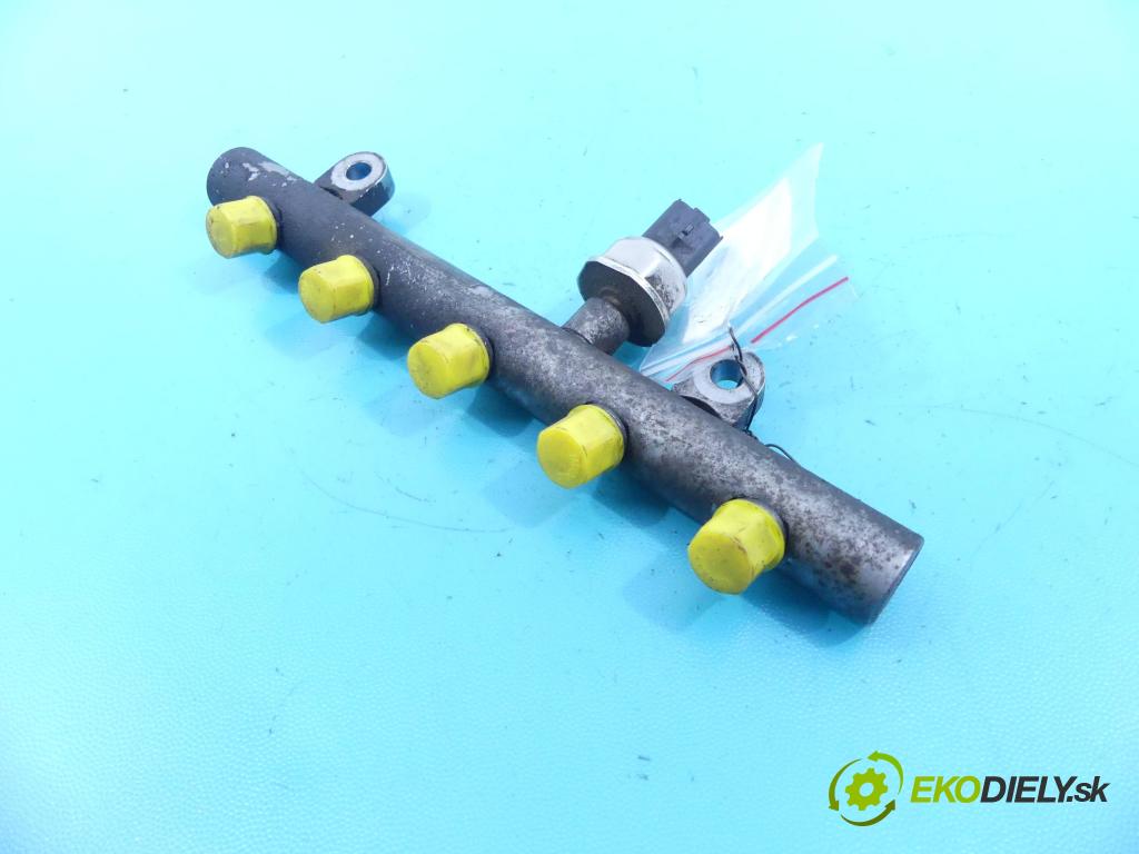 Citroen C5 I 2001-2008 2.0 hdi 136 HP manual 100 kW 1997 cm3 5- lišta vstrekovacia 9645689580 (Vstrekovacie lišty)