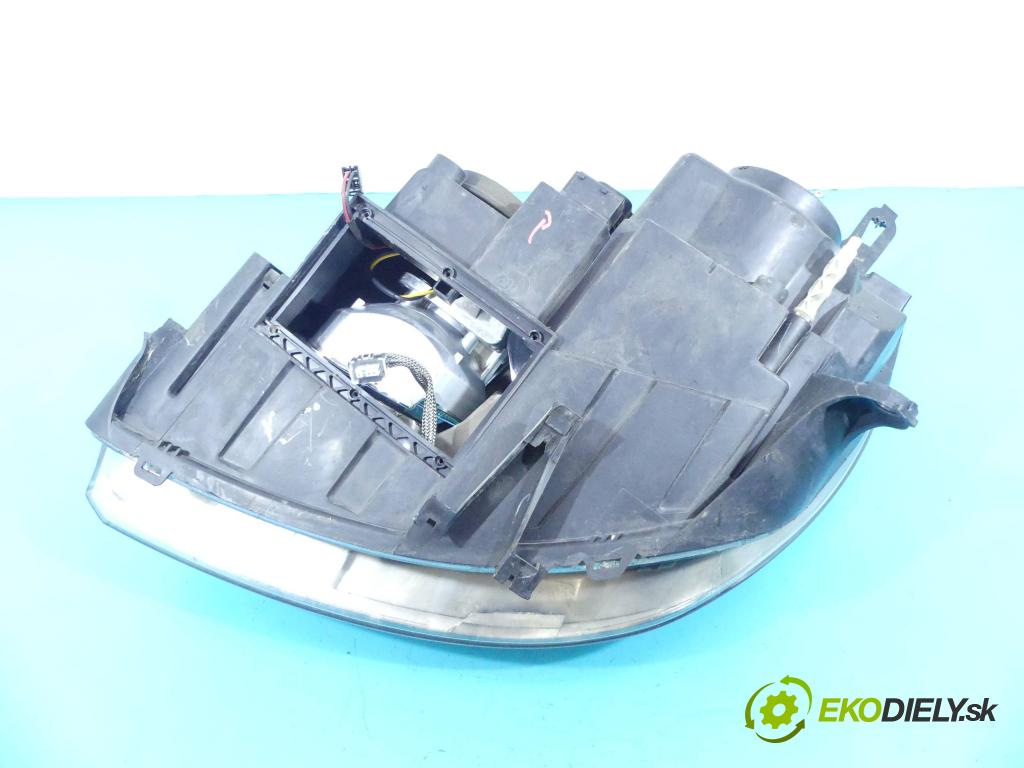 Citroen C5 I 2001-2008 2.0 hdi 136 HP manual 100 kW 1997 cm3 5- Reflektor: pravý 9661316580 (Pravé)