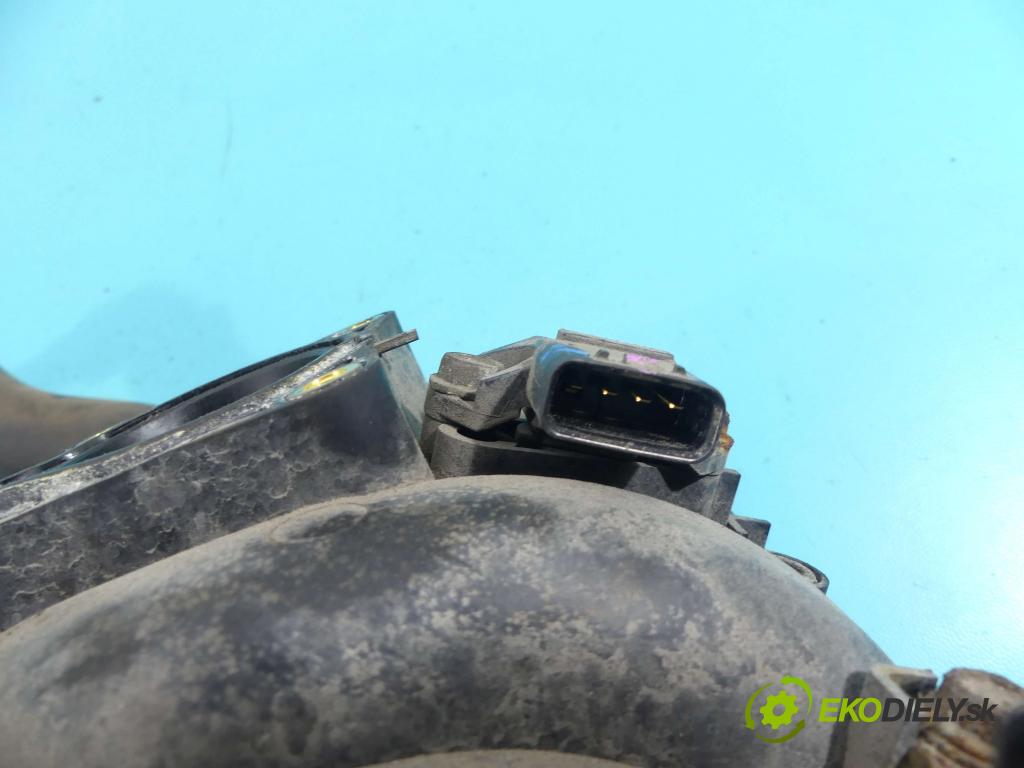 Toyota Yaris III 2011-2018 1.0 vvti 69KM manual 51 kW 998 cm3 5- zvod nasávací  (Sacie potrubia)