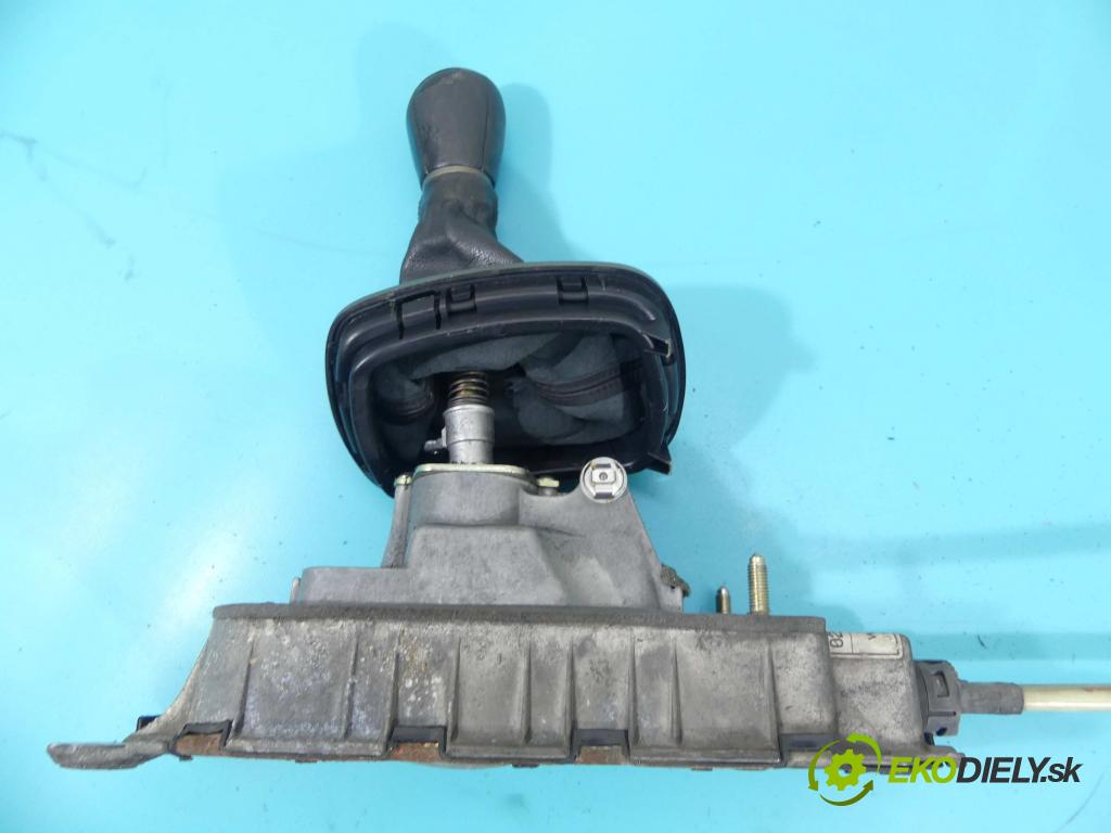 Seat Leon I 1999-2005 1.9 tdi 150 hp manual 110 kW 1896 cm3 5- kulisa změny stupňová 1J0711049S