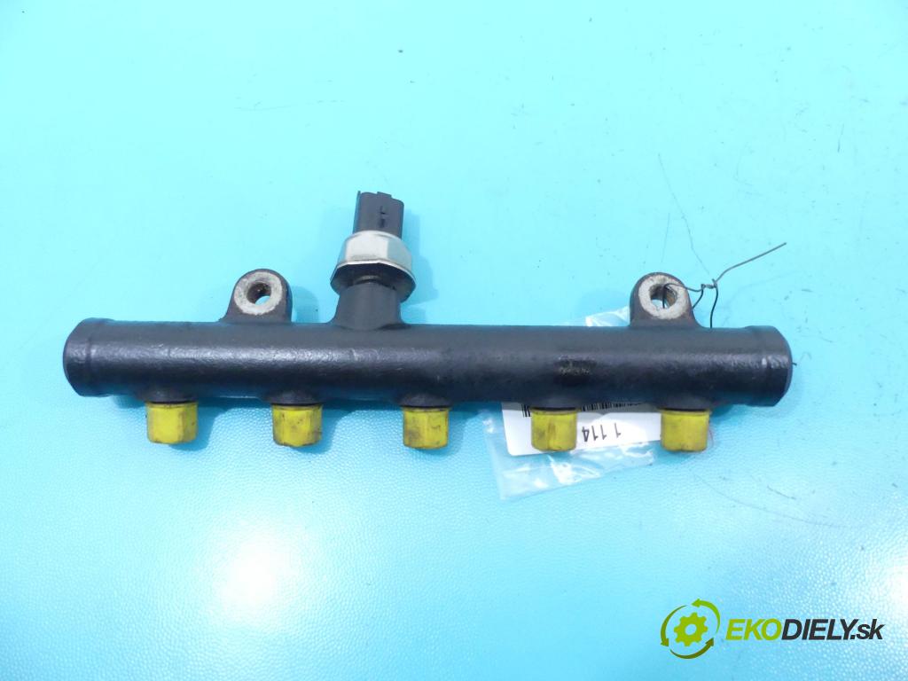 Peugeot 307 2.0 hdi 136 HP automatic 100 kW 1997 cm3 5- lišta vstrekovacia 0703608995 (Vstrekovacie lišty)