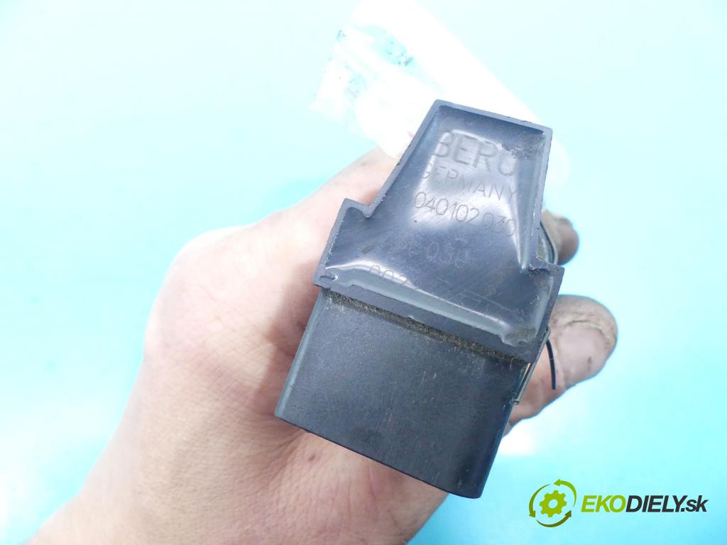 Seat Toledo II 1998-2004 1.6 16v 105 HP manual 77 kW 1595 cm3 4- cievka zapaľovacia 0040102030 (Zapaľovacie cievky, moduly)