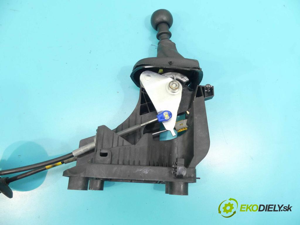 Peugeot 308 I 2007-2013 1.6 hdi 111KM manual 82 kW 1560 cm3 5- Páka: Změny: stupeň,rýchlosť 9672735680 (Rýchlostné páky / kulisy)