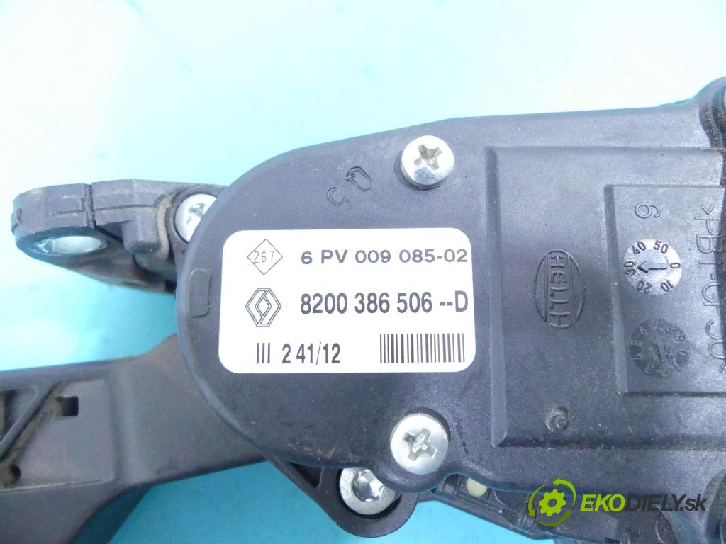Dacia Logan I 2005-2014 1.5 dci 75 HP manual 55 kW 1461 cm3 5- pedále 8200386506D (Pedále)