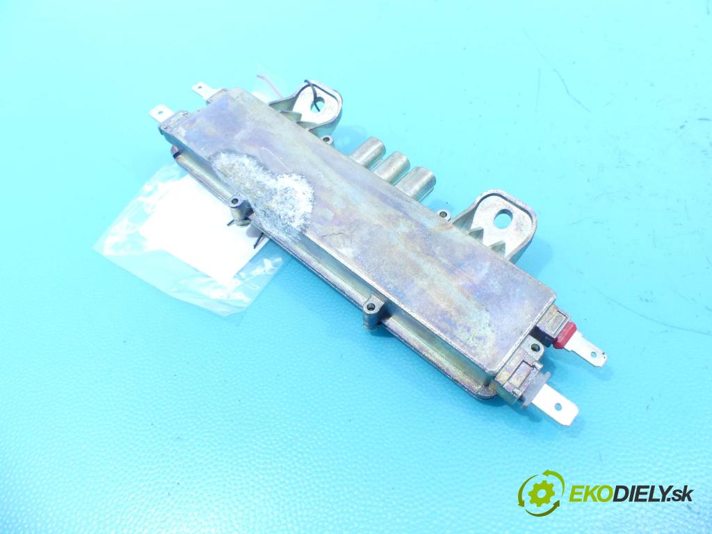 Porsche Cayenne I 2002-2010 4.8 V8 Turbo 500KM automatic 368 kW 4806 cm3 5- Zesilovač: 7L5035225E (Zosilňovače)