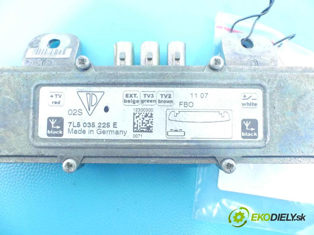 Porsche Cayenne I 2002-2010 4.8 V8 Turbo 500KM automatic 368 kW 4806 cm3 5- Zesilovač: 7L5035225E (Zosilňovače)