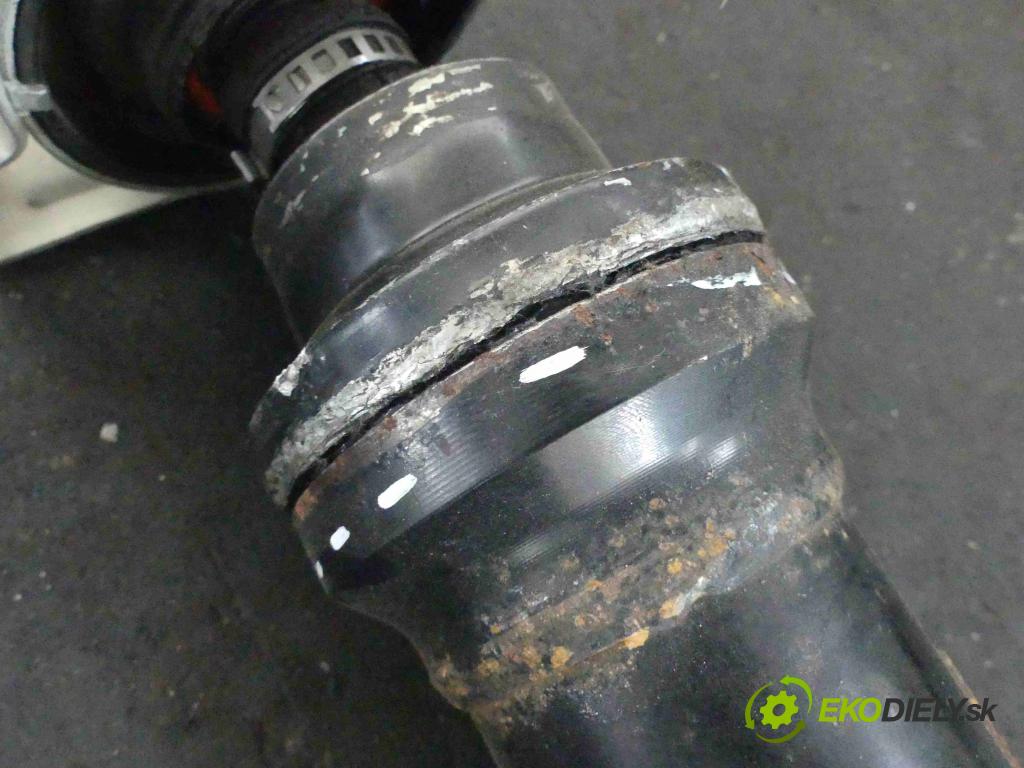 Porsche Cayenne I 2002-2010 4.8 V8 Turbo 500KM automatic 368 kW 4806 cm3 5- Hřídel: jízda: 7L0521102H (Kardaňové hriadele)