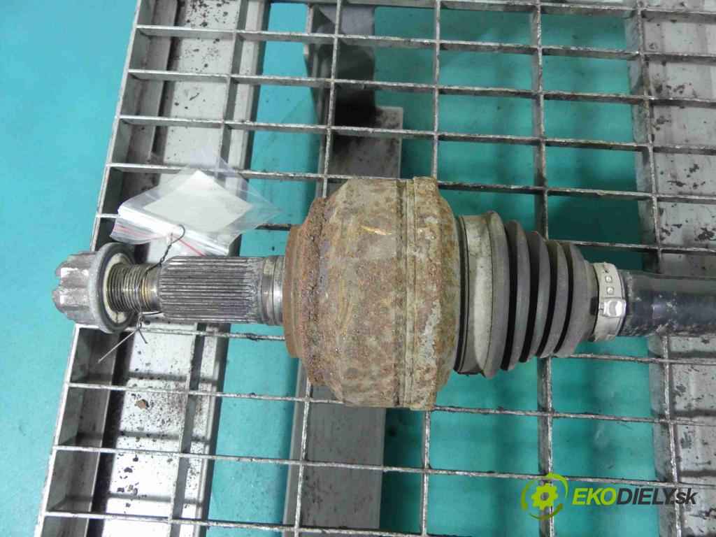 Porsche Cayenne I 2002-2010 4.8 V8 Turbo 500KM automatic 368 kW 4806 cm3 5- poloos ľavé 7L0501201C (Poloosy)