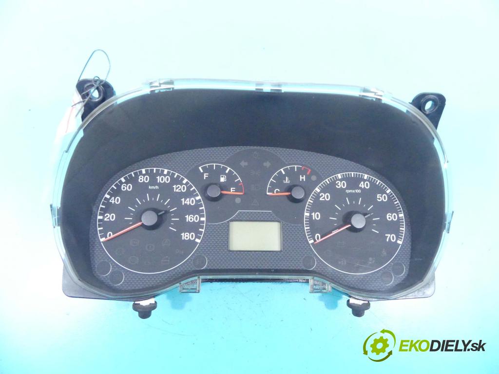 Fiat Fiorino III 2007- 1,3.0 jtd 75 HP manual 55 kW 1248 cm3 5- prístrojovka/ budíky 1352763080 (Prístrojové dosky, displeje)
