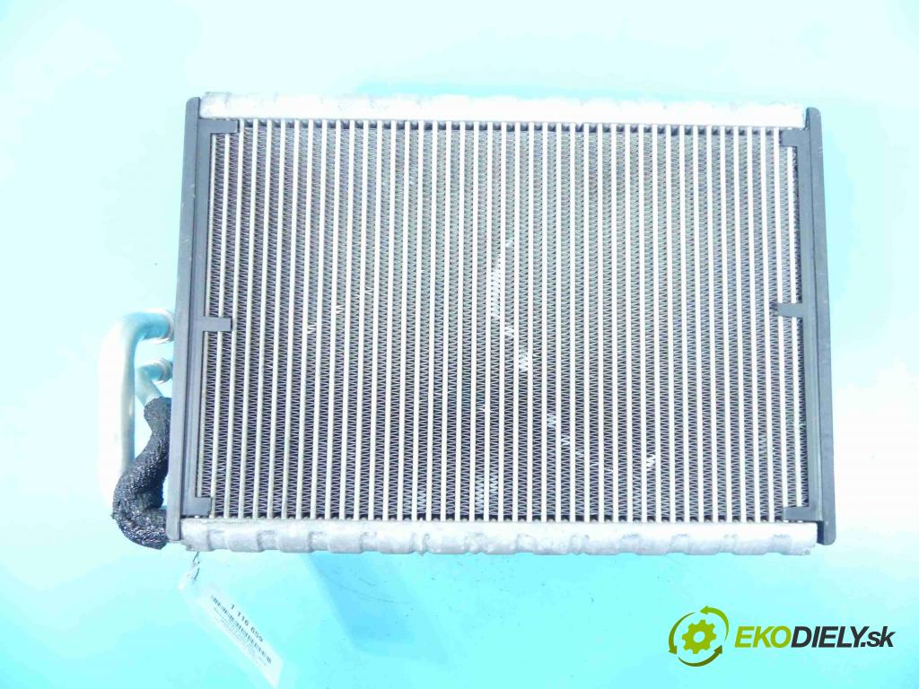 Mercedes GLK X204 2008-2015 2,2.0 cdi 170 HP automatic 125 kW 2143 cm3 5- radiator  (Radiátory kúrenia)