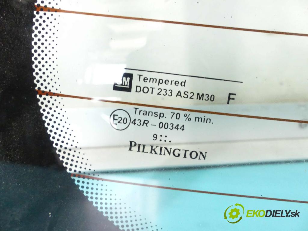 Opel Astra I 1991-2002 1.4 60 hp manual 44 kW 1389 cm3 4- sklo zadní  (Okna zadní)