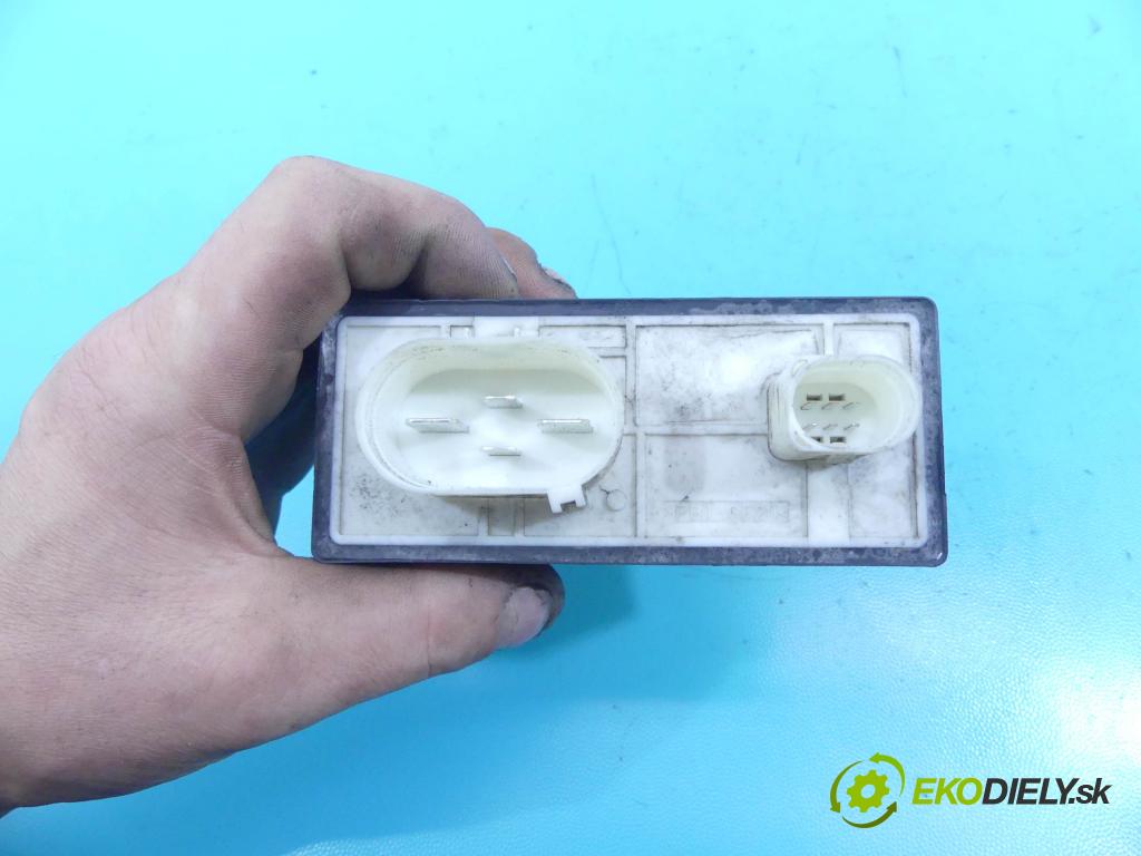 Skoda Fabia II 2007-2014 1.6 tdi 90 HP manual 66 kW 1599 cm3 5- Relé: 1J0919506M (Relé)